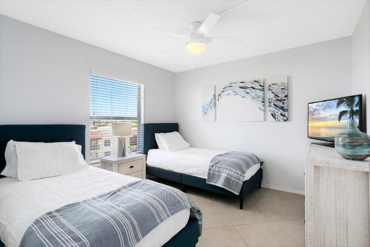 Cape Winds Hotel Cape Canaveral Quarto foto