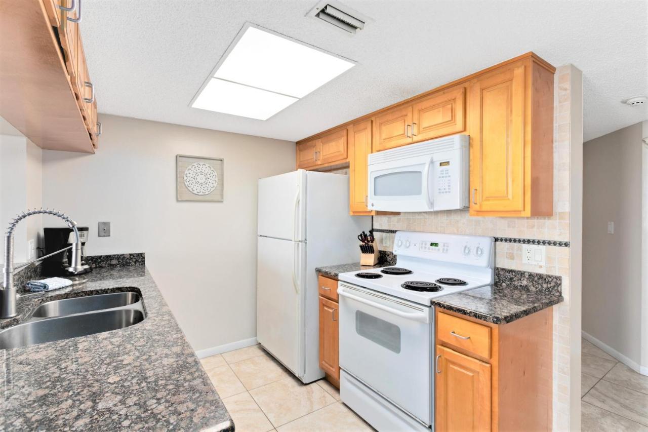 Cape Winds Hotel Cape Canaveral Quarto foto